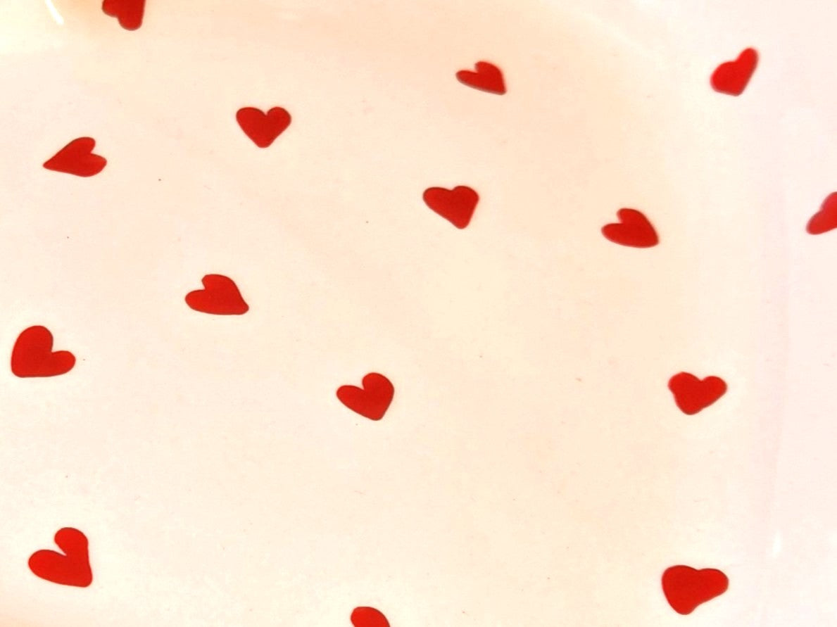 Tunisian Artisan Handcrafted Heart-Shaped Ceramic Plate, Large Size | Available at the Tunisia Pavilion at the Expo 2020